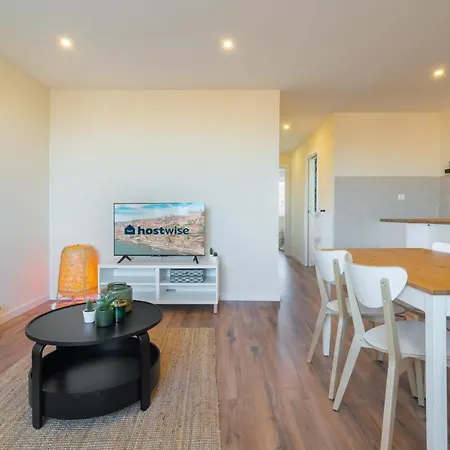 Host Wise - Fantastic Contemporary Flat W Balcony 포르투