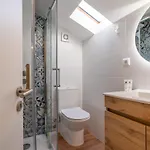 Host Wise - Fantastic Contemporary Flat W Balcony * 波尔图