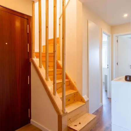 Host Wise - Fantastic Contemporary Flat W Balcony Apartamento *