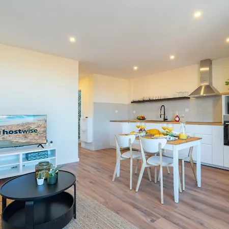 Appartement Host Wise - Fantastic Contemporary Flat W Balcony Porto